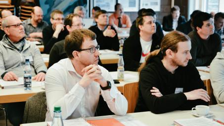 AWT-Seminargruppe-in-Bremen